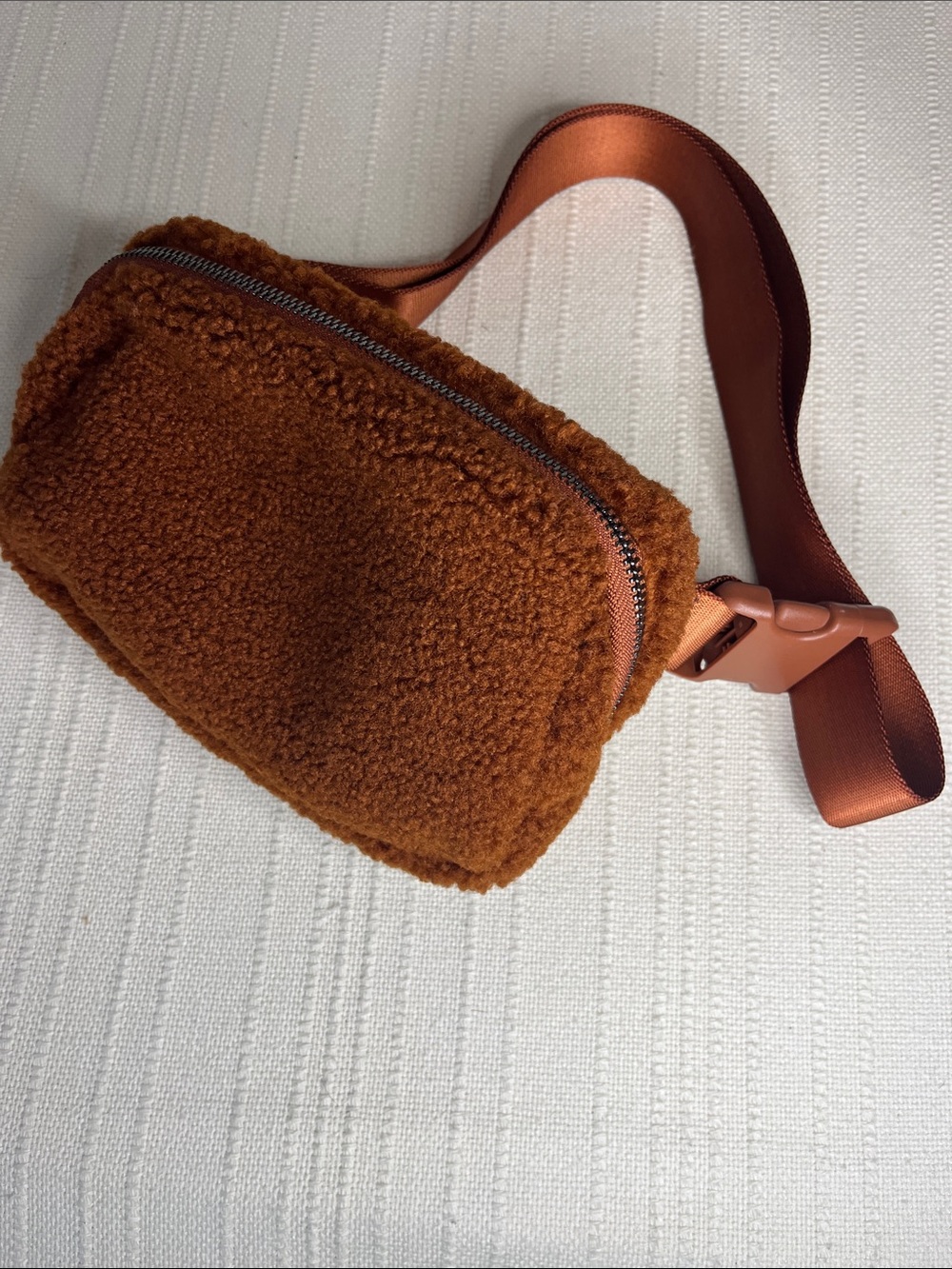 NYXX | RE MEAS Rusty Chestnut Brown Fuzzy Sherpa Crossbody Belt, Fanny Bag